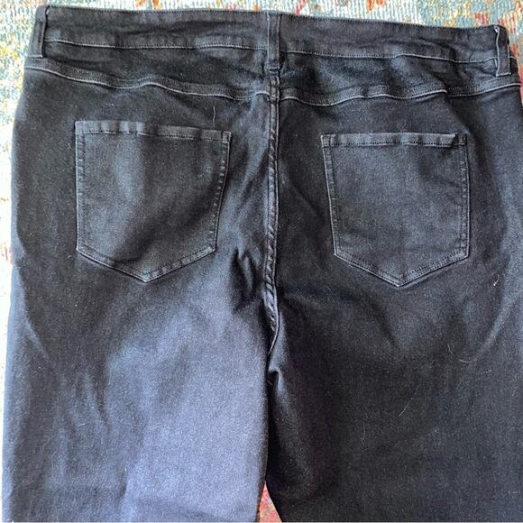 Universal Standard $128 Zip Ankle Black Denim Pant Jeans sz 18 - Picture 7 of 10